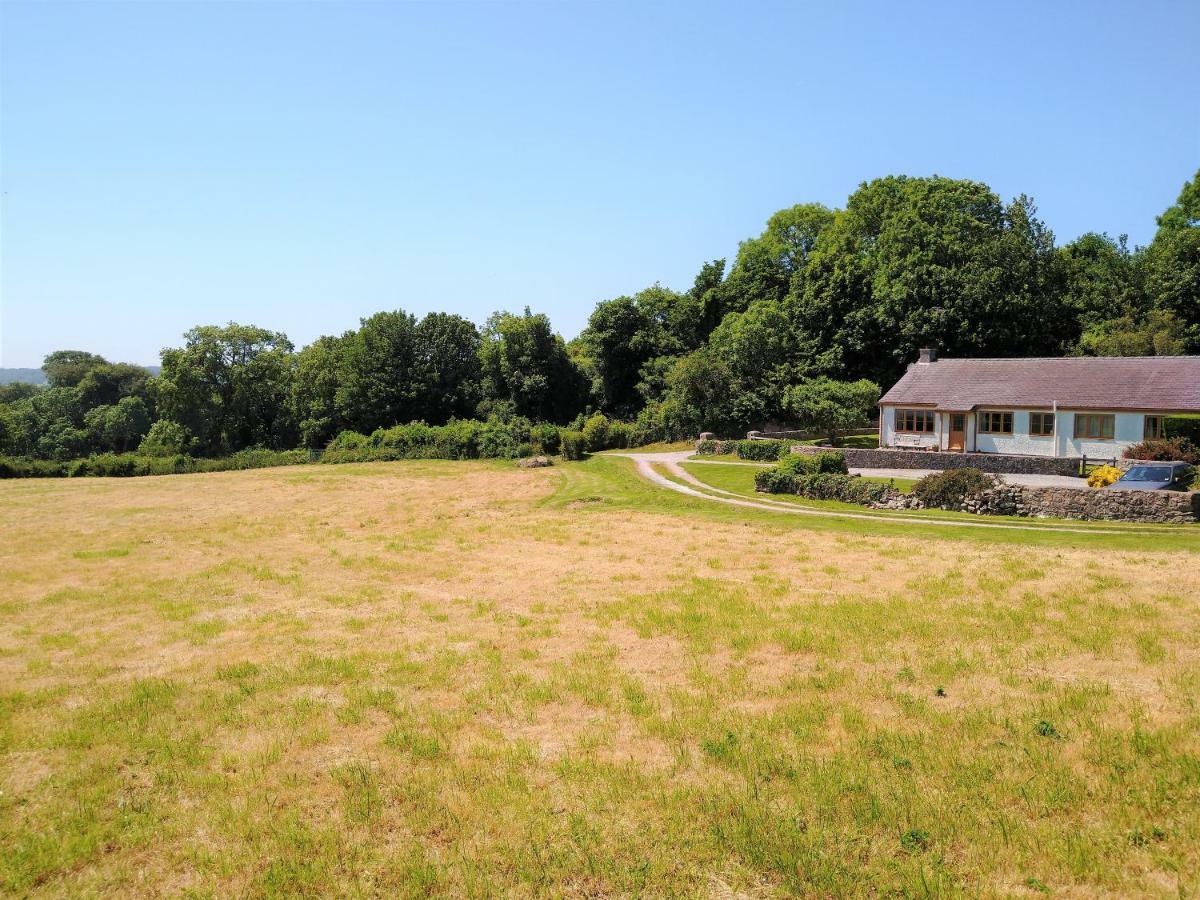 Llinos Cottage โบมาริส ภายนอก รูปภาพ