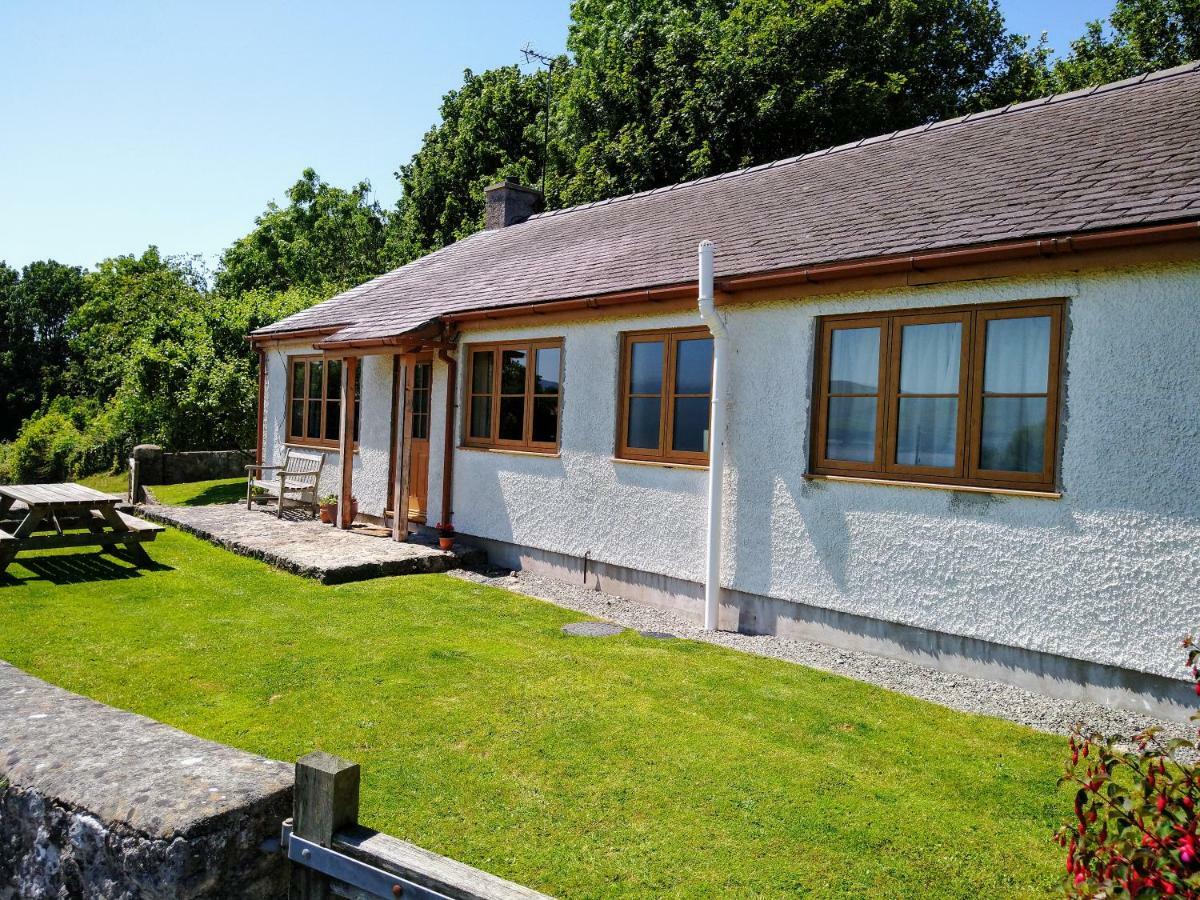 Llinos Cottage โบมาริส ภายนอก รูปภาพ